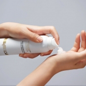 Массажная пена Fizzy Massage Foam - 150 мл. - YESforLOV - купить с доставкой в Липецке