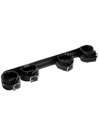 Черная распорка с манжетами для рук и ног Deluxe Rigid Spreader Bar - XR Brands - купить с доставкой в Липецке