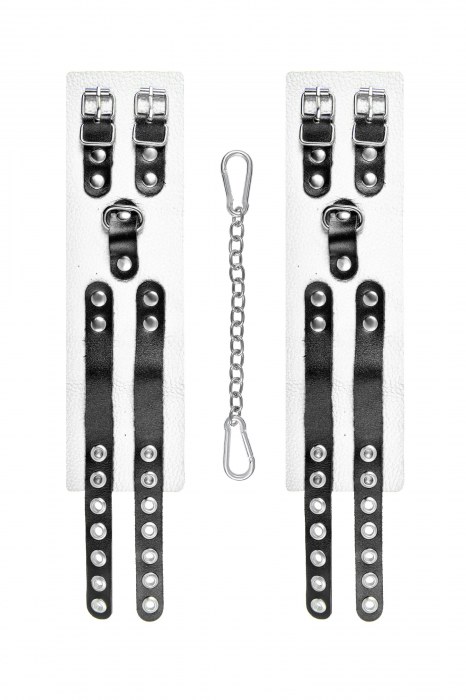 Бело-черные оковы с двумя ремешками и люверсами - Pecado - купить с доставкой в Липецке