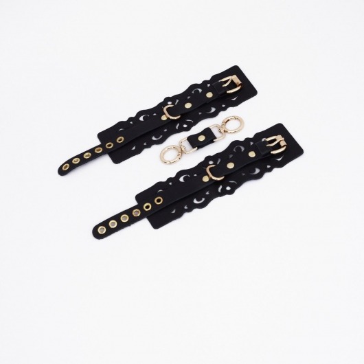 Черные кожаные наручники с узорами и золотистой фурнитурой - Crazy Handmade - купить с доставкой в Липецке