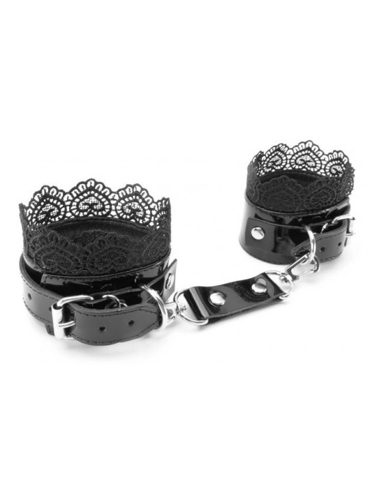 Изысканные чёрные наручники с кружевом - БДСМ Арсенал - купить с доставкой в Липецке